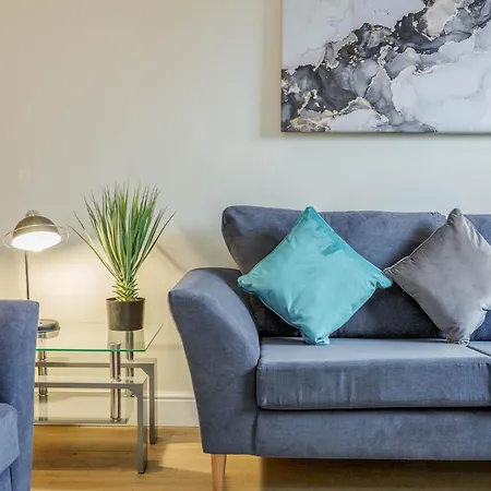 Luxury Apartments 2 Bedrooms Central Maidenhead Exterior photo