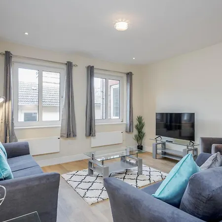 Luxury Apartments 2 Bedrooms Central Maidenhead Exterior photo