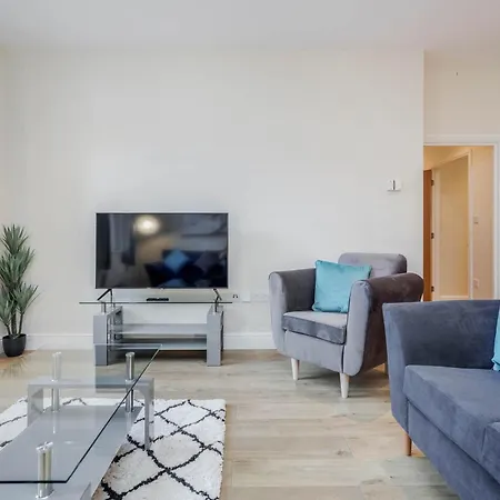 Luxury Apartments 2 Bedrooms Central Maidenhead Exterior photo