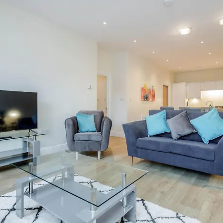 Luxury Apartments 2 Bedrooms Central Maidenhead Exterior photo