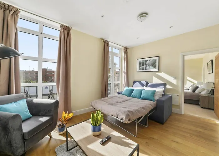 Luxury Apartments 2 Bedrooms Central Maidenhead
