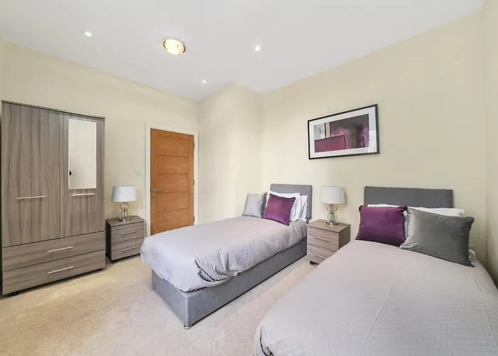 Luxury Apartments 2 Bedrooms Central Maidenhead