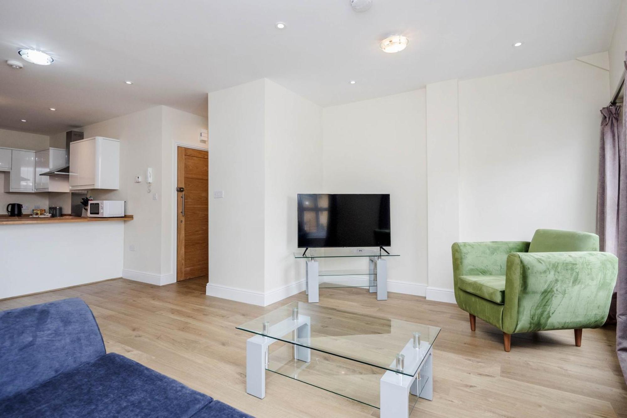 Luxury 2 Bedrooms