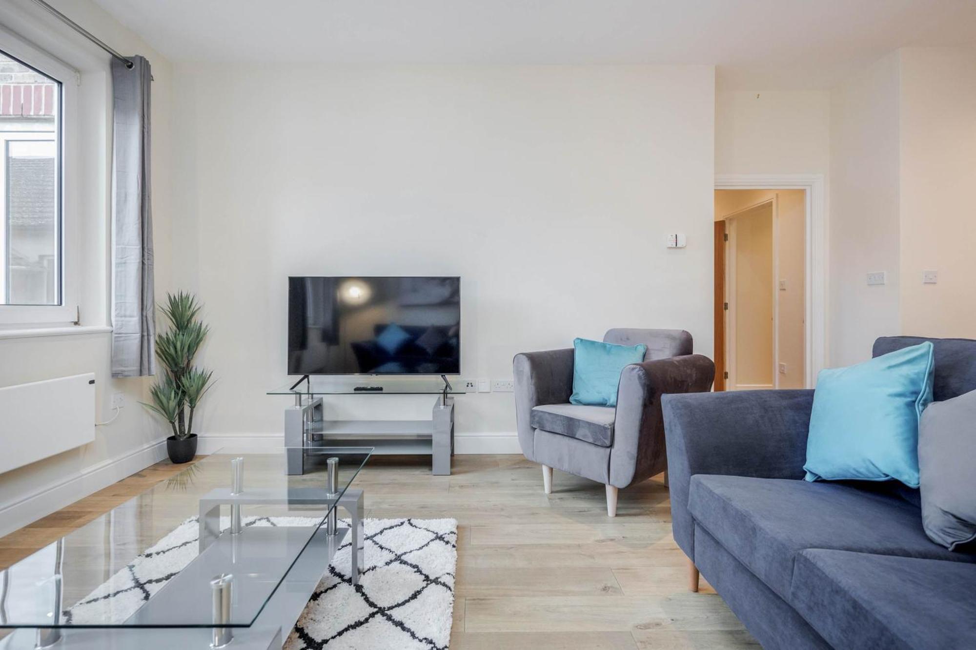 Luxury 2 Bedrooms Apartment
