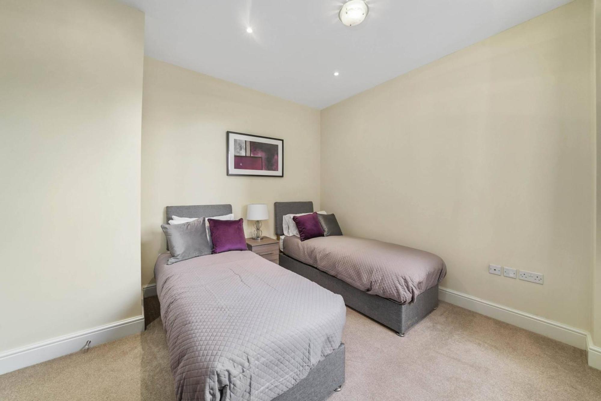 Apartment Luxury 2 Bedrooms Maidenhead