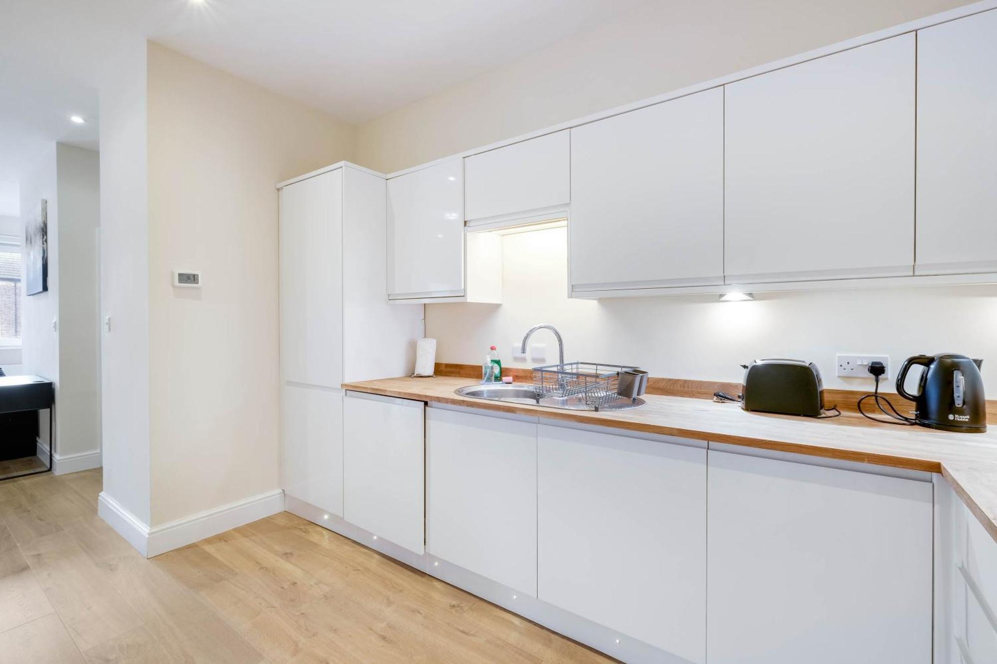 Luxury 2 Bedrooms Apartment Maidenhead